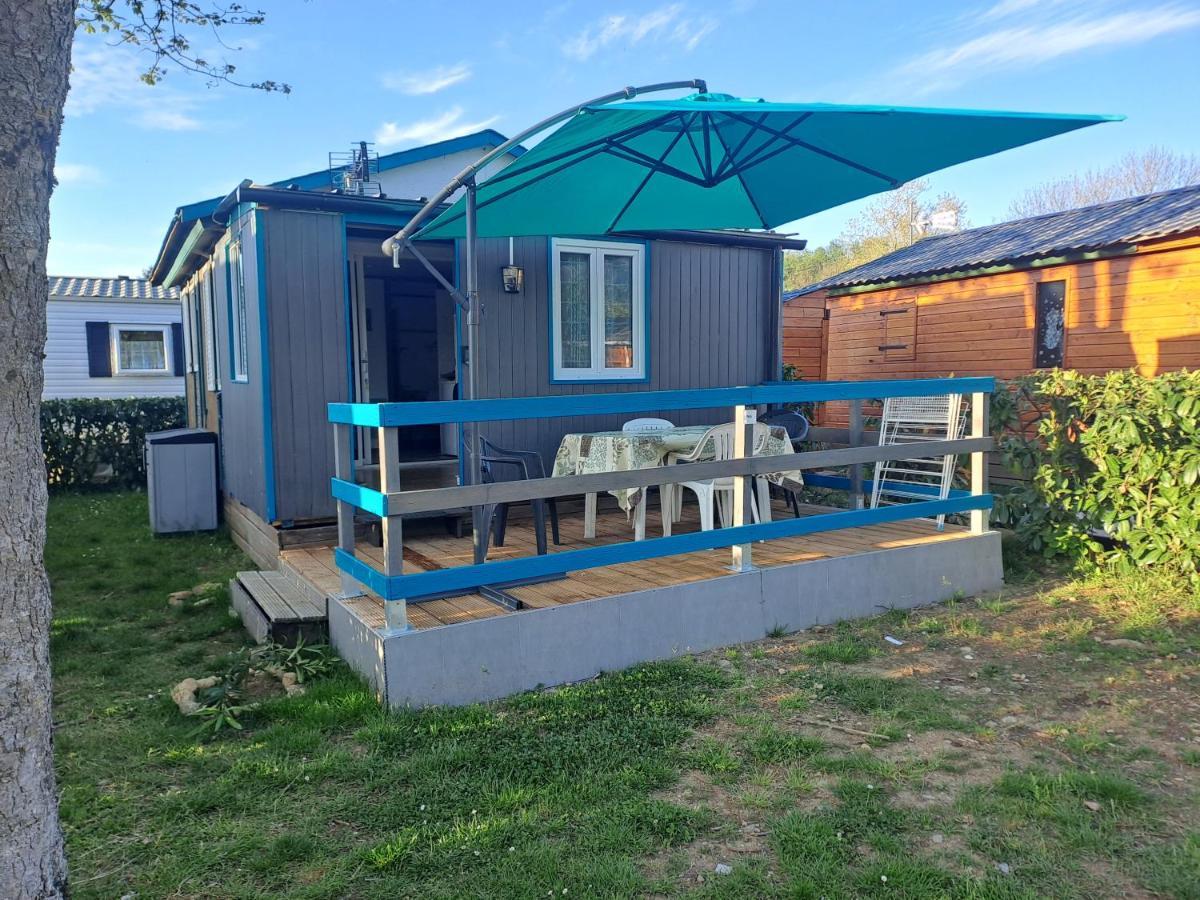 Chalet Pour 5 Personnes Equipe Sur Emplacement Privatif Dans Camping 4 Etoiles Appartenant Et Gere Par Un Particulier Hotel Фоа Екстериор снимка