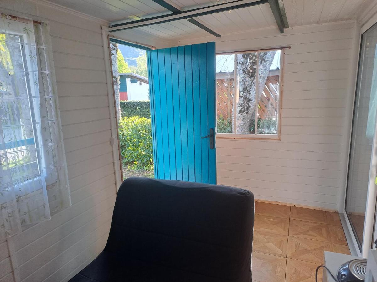 Chalet Pour 5 Personnes Equipe Sur Emplacement Privatif Dans Camping 4 Etoiles Appartenant Et Gere Par Un Particulier Hotel Фоа Екстериор снимка