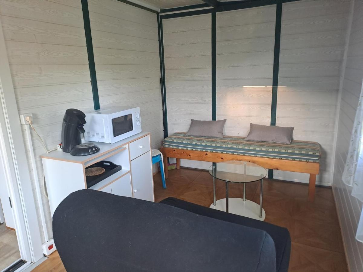 Chalet Pour 5 Personnes Equipe Sur Emplacement Privatif Dans Camping 4 Etoiles Appartenant Et Gere Par Un Particulier Hotel Фоа Екстериор снимка